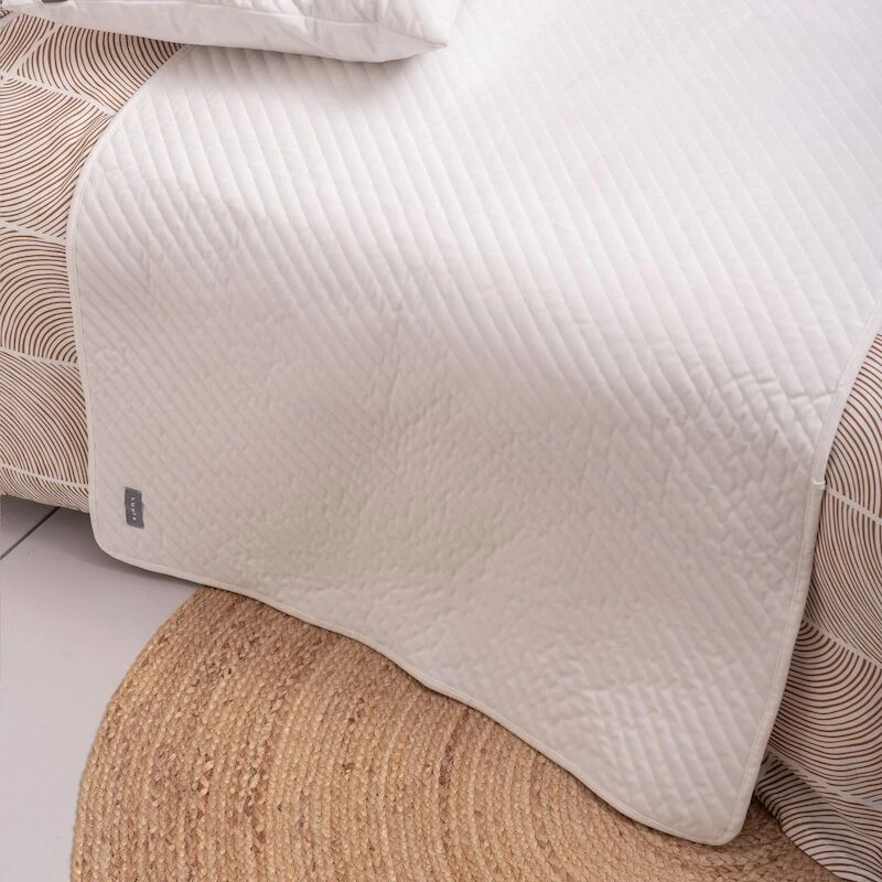 Luhta Kiila Puolipäiväpeitto 80x210 Cm Luonnonvalkoinen