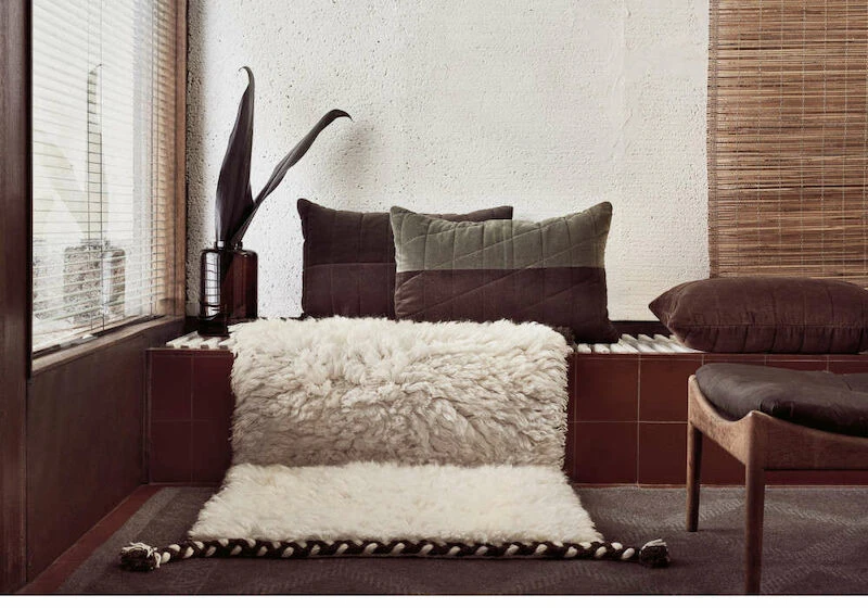 Anno Varpu Koristetyyny 40x60 Cm Tummanruskea/vihreä - Image 3