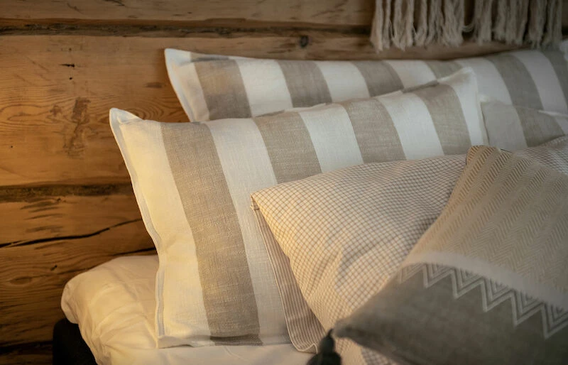 Fanni K Hanko Tyyny 40x60 Cm Hiekka - Image 5