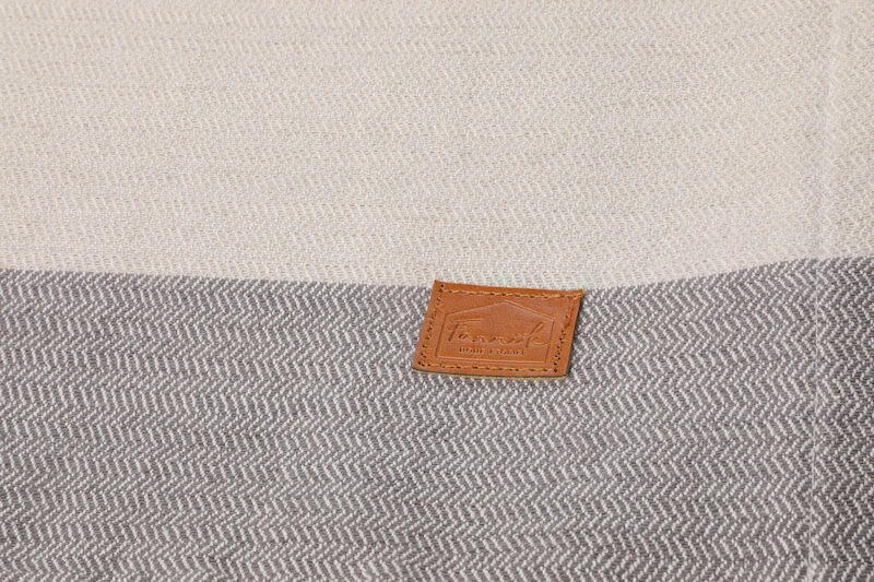 Fanni K Juuri Torkkupeitto Sammal 130x170cm - Image 2