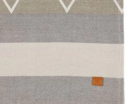 Fanni K Juuri Torkkupeitto Sammal 130x170cm