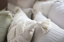 Fanni K Tuff Koristetyyny 40x60 Cm Luonnonvalkoinen