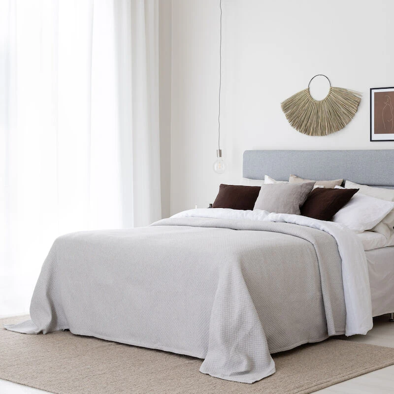 Veke Kupla Päiväpeitto 150x260 Cm Vaaleanharmaa - Image 3