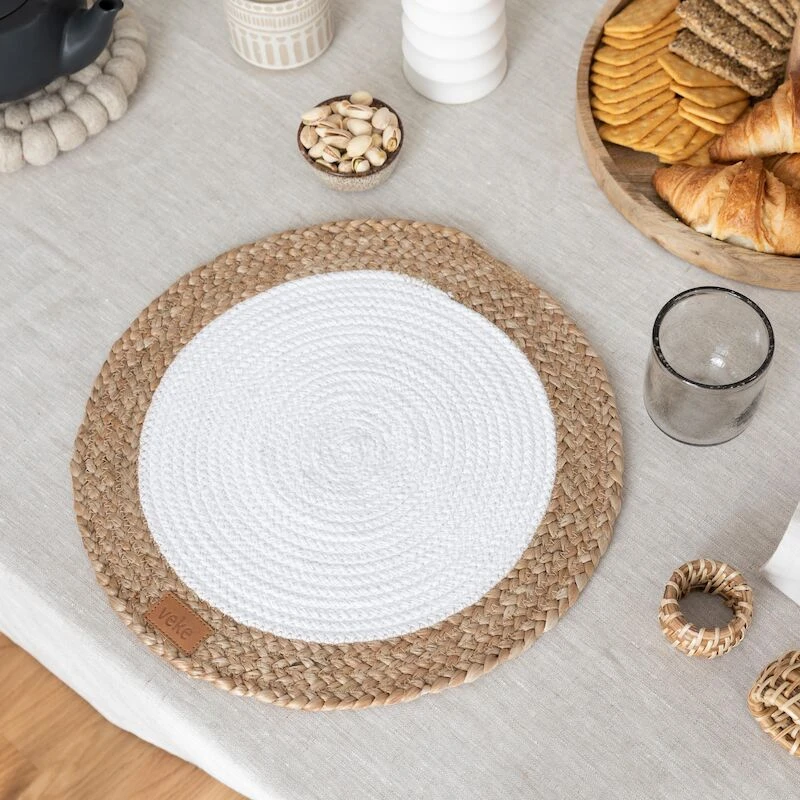 Veke Rantu Pyöreä Pöytätabletti Ø38 Cm Luonnonväri/valkoinen