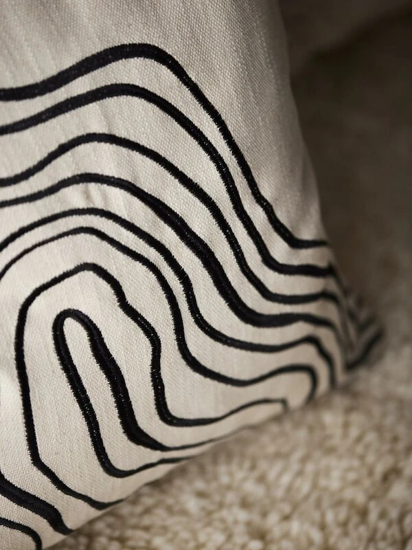 Svanefors Curve Tyynynpäällinen 45x45 Cm Mustavalkoinen - Image 5