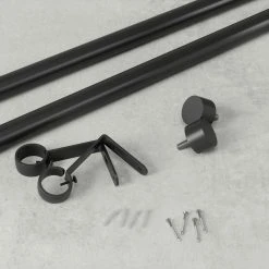 Umbra Cappa Verhotanko Säädettävä 168-305 Cm Harjattu Musta