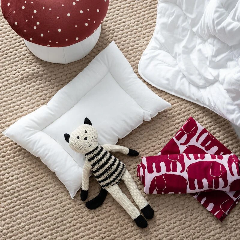 Veke Luomu Lastentyyny 35x55 Cm Valkoinen - Image 3